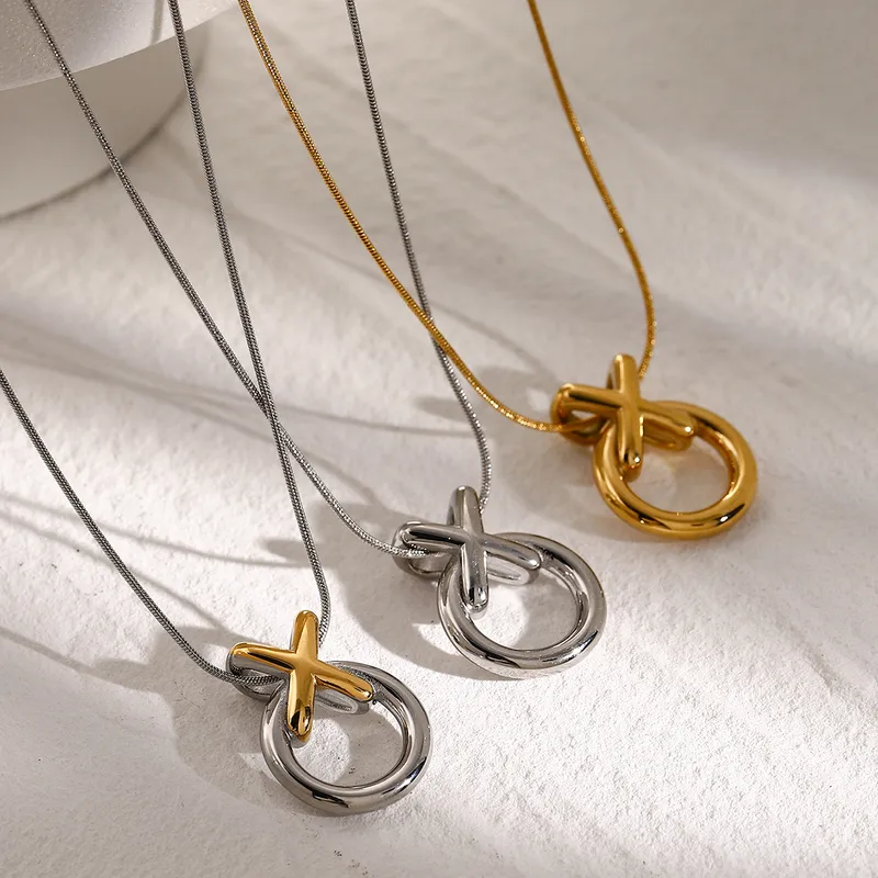 Wholesale Jewelry Basic Simple Style Classic Style Solid Color 304 Stainless Steel 18K Gold Plated PVD Coated Plating Cable Chain Pendant Necklace