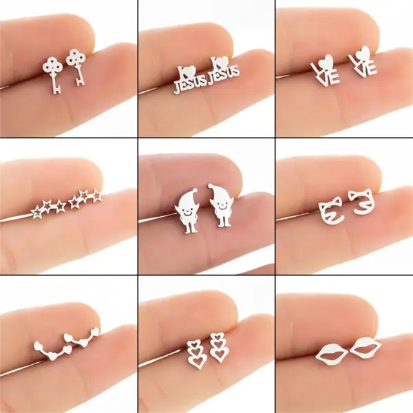 PVD Coated Real Gold Plated Heart Shape Stainless Steel Simple Style Waterproof Non Tarnish Ear Studs