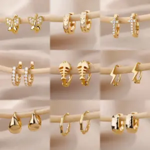 Wholesale Copper Cross Solid Color Lightning Electroplating 18K Real Gold Plated Cute Modern Style Sweet Diamond Earrings