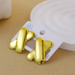 Gold / Average Size / Style 78