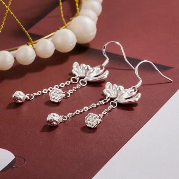 Wholesale Lotus tassel lotus earrings women's two-generation national tide antique cheongsam ear hook long eardrop mother's day send mother