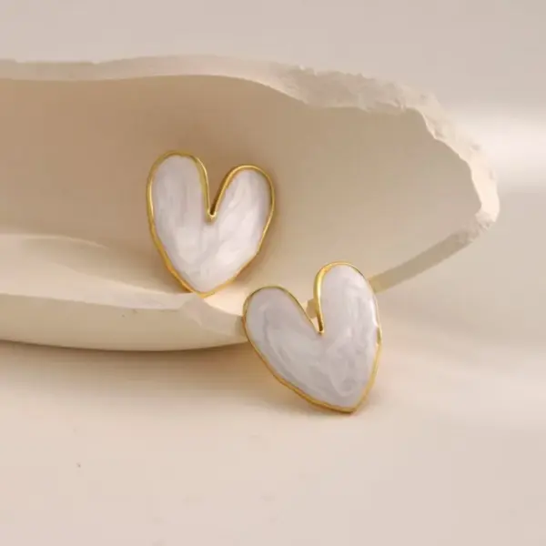 Wholesale 1 Pair Casual Simple Style Heart Shape Enamel 304 Stainless Steel Imitation Gold Electroplating Ear Studs