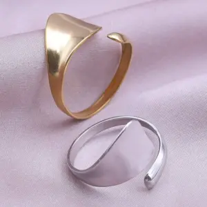 PVD Coated Real Gold Plated 18K Gold Geometric 304 Stainless Steel Simple Style Waterproof Non Tarnish Open Rings