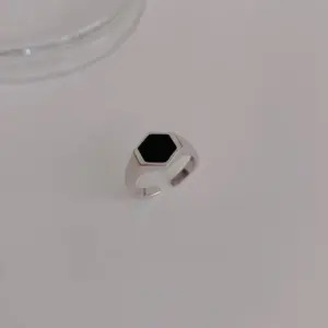 XTY018 / Adjustable Opening