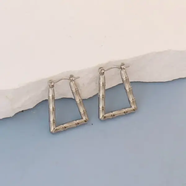 Wholesale 1 Pair Simple Style Round Square Heart Shape 304 Stainless Steel Earrings