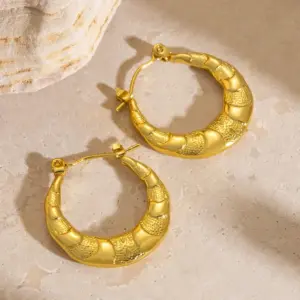 EH0125 Earrings / Gold