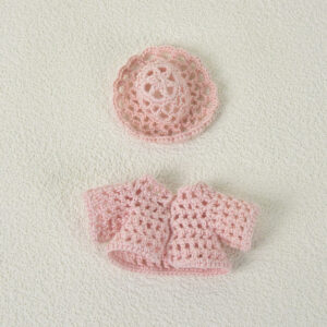 Purely handmade pink (jacket + hat) / Only suitable for 13-15cm dolls in the store