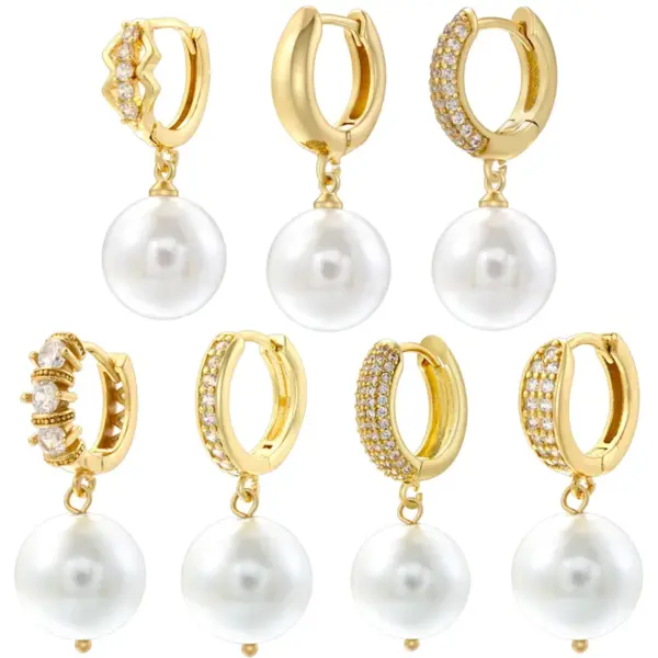 Wholesale 1 Pair Casual Elegant Round Plating Inlay Copper Pearl Zircon 18K Gold Plated Drop Earrings