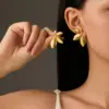 1 Pair Princess Cute Sweet Flower Flowers 304 Stainless Steel Imitation Gold Electroplating Ear Studs