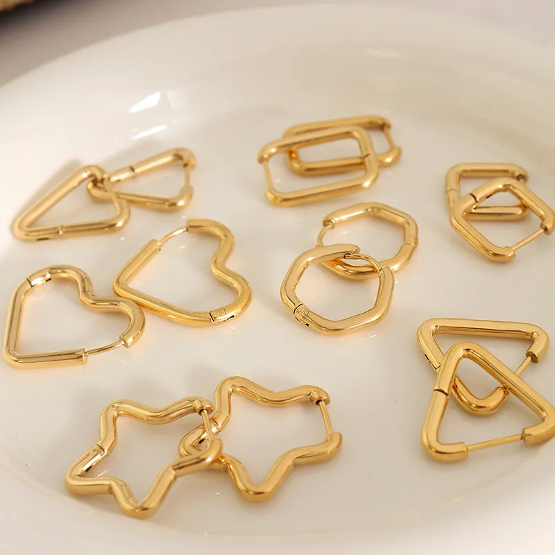 Wholesale PVD Coated Real Gold Plated 18K Gold Heart 304 Stainless Steel Waterproof Non Tarnish Earrings