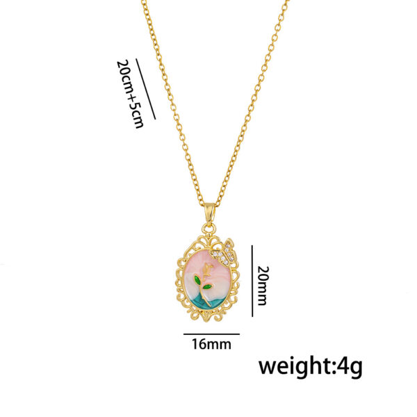 Wholesale French Mid-Century Style Rose Oval Lace Butterfly Clavicle Necklace Niche Elegant Accessible Luxury Drip Glaze Design