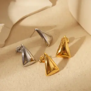 Wholesale 1 Pair IG Style Simple Style Commute Triangle Solid Color 304 Stainless Steel 14K Gold Plated Ear Studs