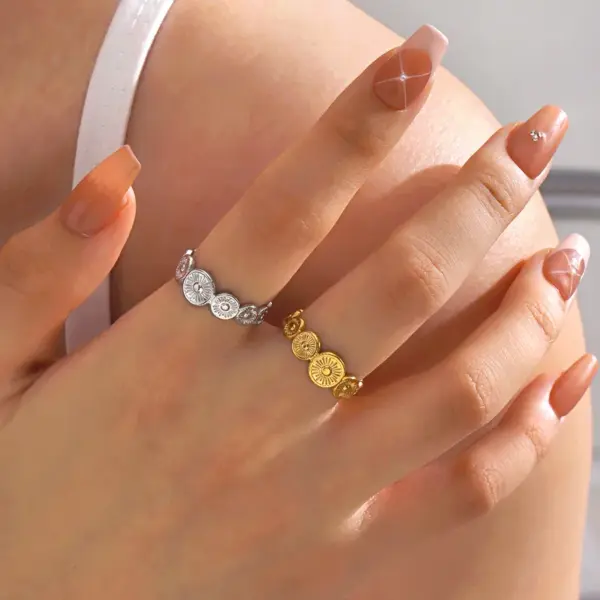 Wholesale Ion Plating (IP) 18K Gold Plated Geometric 304 Stainless Steel Commute IG Style Waterproof Non Tarnish Open Rings