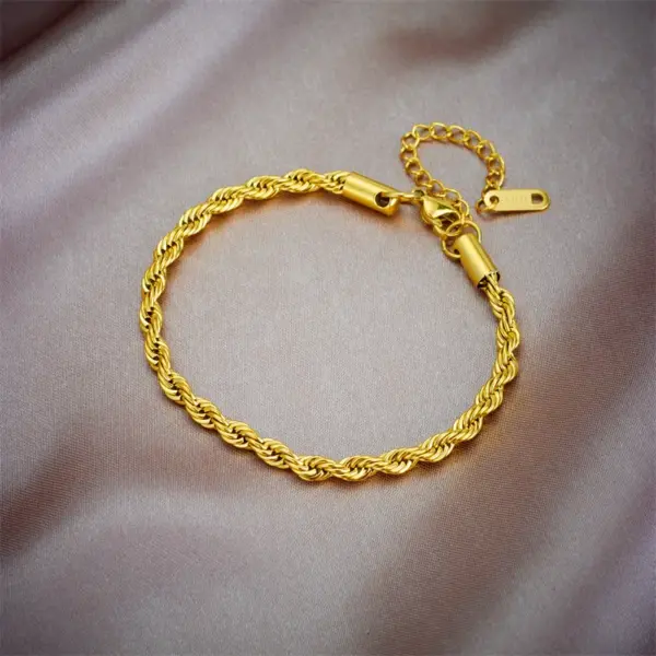 Wholesale PVD Coated 18K Gold Plated Twist 304 Stainless Steel Punk Waterproof Non Tarnish 304 Stainless Steel Bracelets