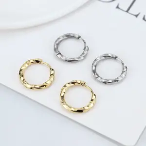 Wholesale 201 Stainless Steel Round PVD Coated 18K Real Gold Plated 18K Gold Simple Style Waterproof Non Tarnish Plating Earrings