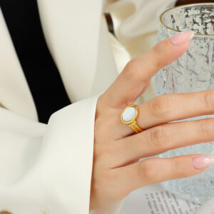 A256-Gold Ring / No. 8