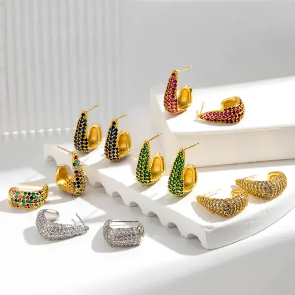 Wholesale 1 Pair Vintage Style French Style Simple Style C Shape Inlay Copper Zircon Hoop Earrings