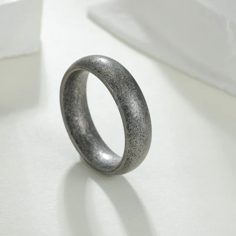 Wholesale Real Gold Plated Round 304 Stainless Steel Retro Classic Style Waterproof Non Tarnish Rings