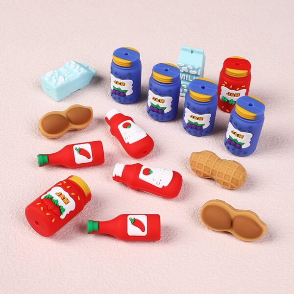 oly-e7a1d66423165326050e0ccfa1fc84d2 Wholesale Factory direct sales of 3D silicone beads, semi-finished products, loose beads, children's beaded pens, decorative cartoon beads, wholesale, European and American style.