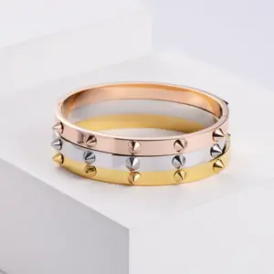 Wholesale PVD Coated 18K Gold Plated Stainless Steel Waterproof Non Tarnish