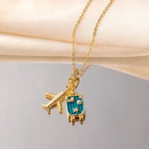 Wholesale Jewelry Simple Style Commute Titanium Steel Copper Diamond Pendant Necklace