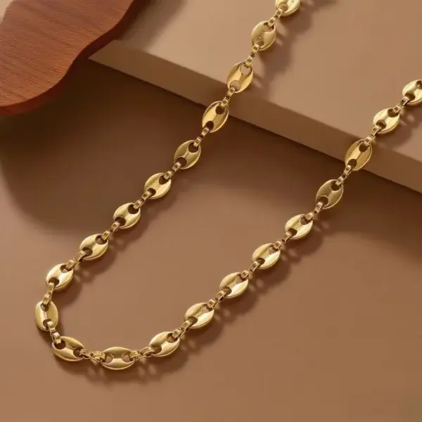 Wholesale New Stylish Women's Stainless Steel Necklace Bracelet Set Coffee Bean Pig Nose Luxury Minimalist Versatile Jewelry Accessories