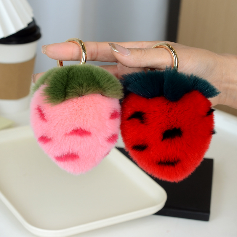 Wholesale Girl's Heart South Korea Cute Imitation Rex Rabbit Fur Small Strawberry Bag Pendant High-grade Plush Cartoon Car Keychain Pendant