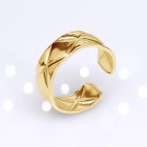 B44 Gold / Adjustable Opening
