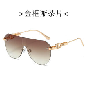 Gold framed tea slices