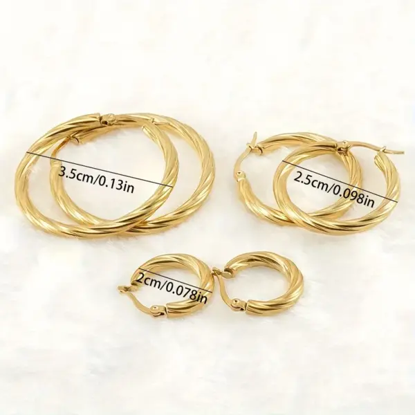 Wholesale 201 Stainless Steel Round Electroplating Stone-Free 18K Gold Plated Simple Style Earrings