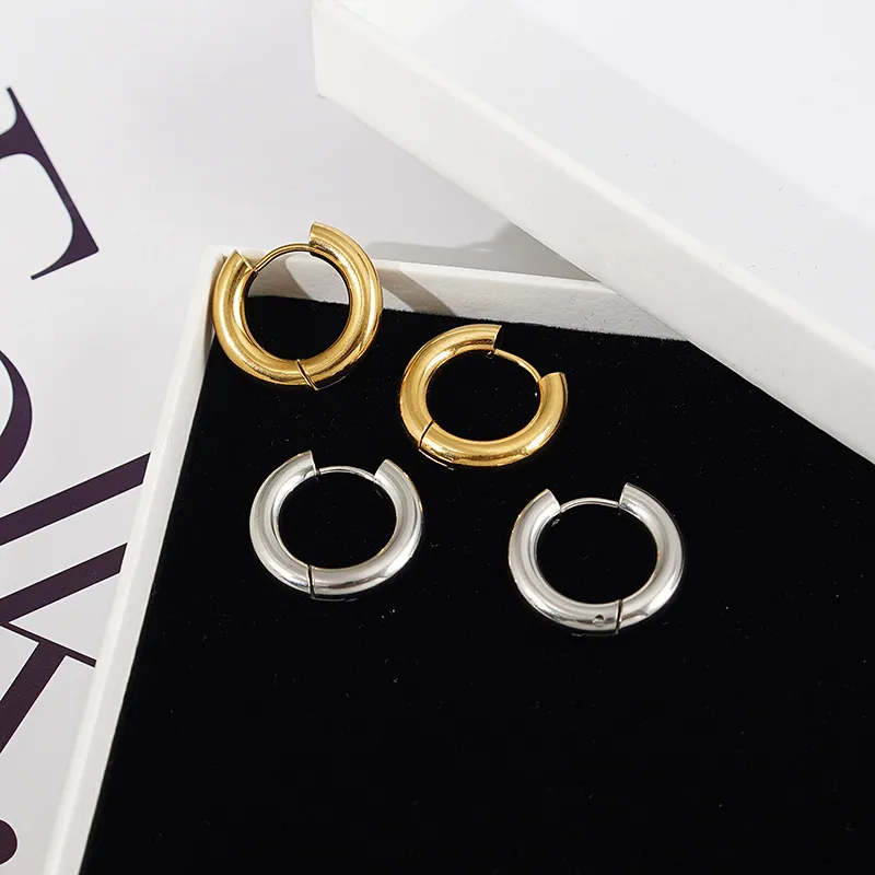 Wholesale 1 Pair Fashion Geometric Titanium Steel Hoop Earrings