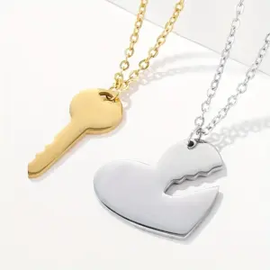 Multicolor / Key Love (One Set)