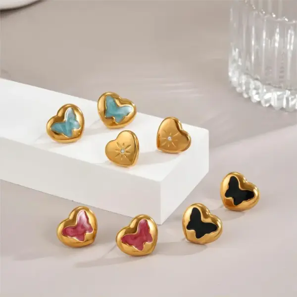 Wholesale PVD Coated 18K Gold Plated Heart Shape Stainless Steel Cute Waterproof Non Tarnish Ear Studs