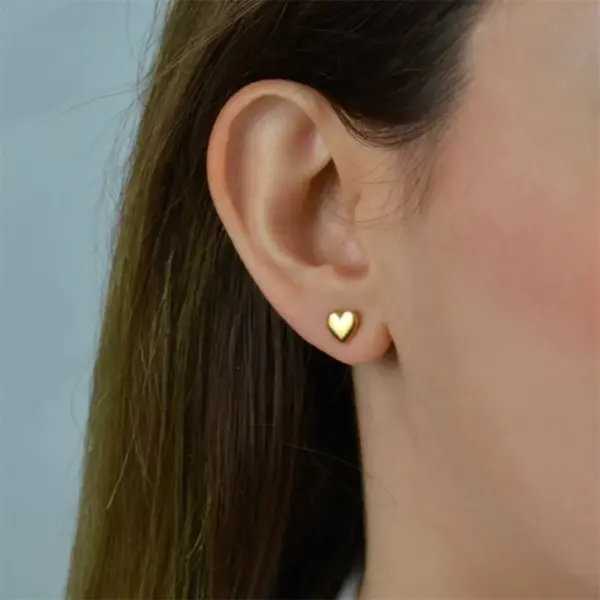 PVD Coated 14K Gold Real Gold Plated Heart Shape Stainless Steel Simple Style Waterproof Non Tarnish Ear Studs