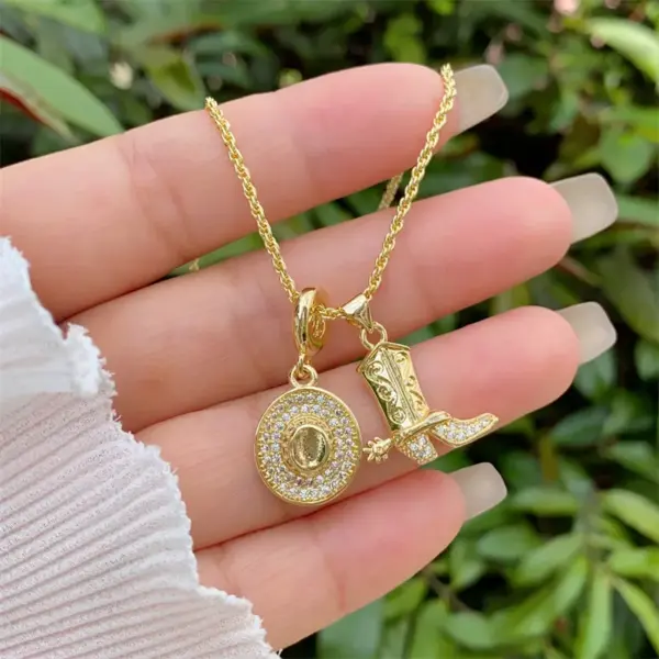 Wholesale 18K Gold Plated Western Cowboy Shoe And Hat Pattern Necklace Creative Daily Wear For Men And Women Multi Style Pendant Necklace Gift