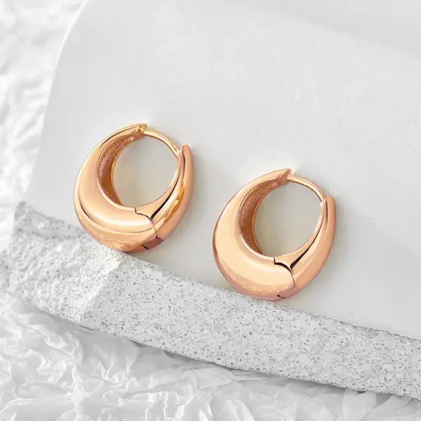 Wholesale 1 Pair Simple Style Classic Style Commute Geometric Plating Copper 18k Gold Plated Rose Gold Plated Silver Plated Earrings