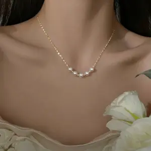 Yc [H19] Smile Pearl Necklace / Gold