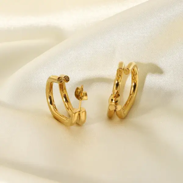 Wholesale C Shape Plating Stainless Steel No Inlaid Gold Plated Earrings