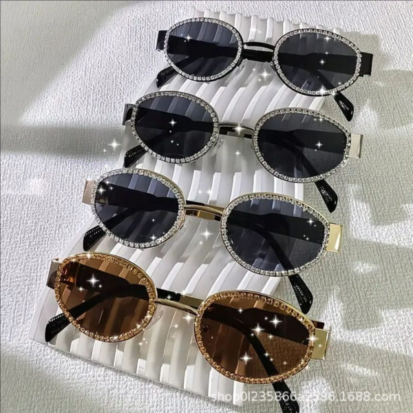 Wholesale oval metal sunglasses women's high-end feeling ins sunshade glasses fashionable y2k diamond-encrusted vintage sunglasses