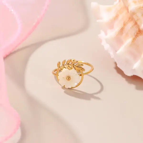 Wholesale Elegant Pearl Flower Stainless Steel Open Ring Gold Plated Adjustable Band Casual Holiday Jewelry Accessory For Women