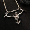 Wholesale Gothic Diablo Skull Pendant Necklace Punk Hip Hop Alloy Dressed Skeleton Collarbone Chain Halloween Necklace Chain