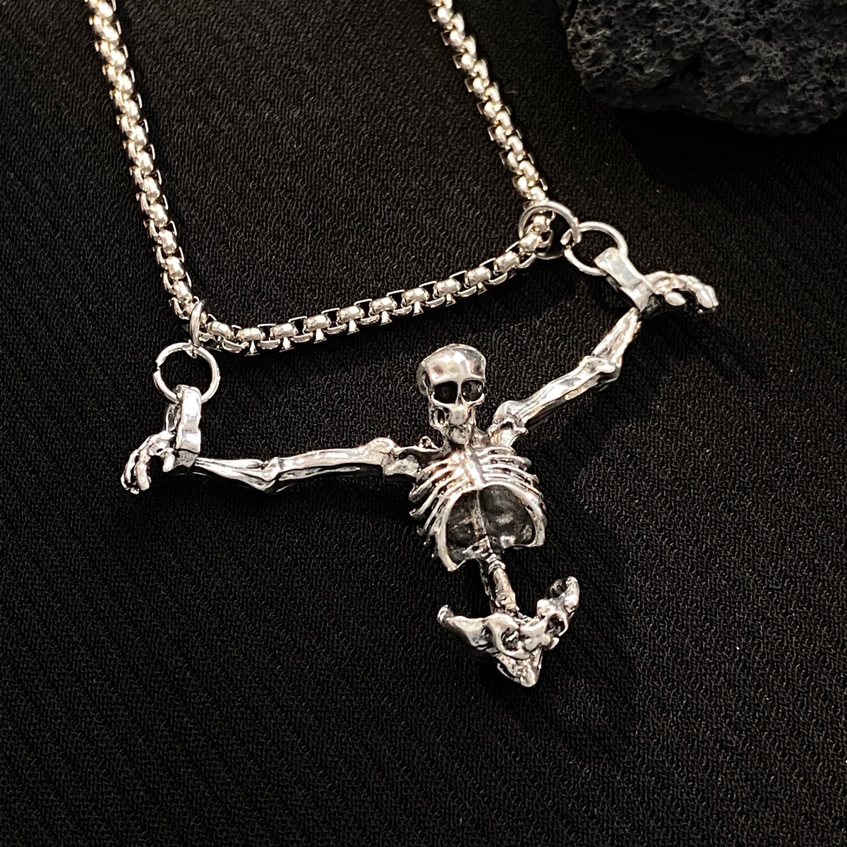 Wholesale Gothic Diablo Skull Pendant Necklace Punk Hip Hop Alloy essed Skeleton Collarbone Chain Necklace Chain