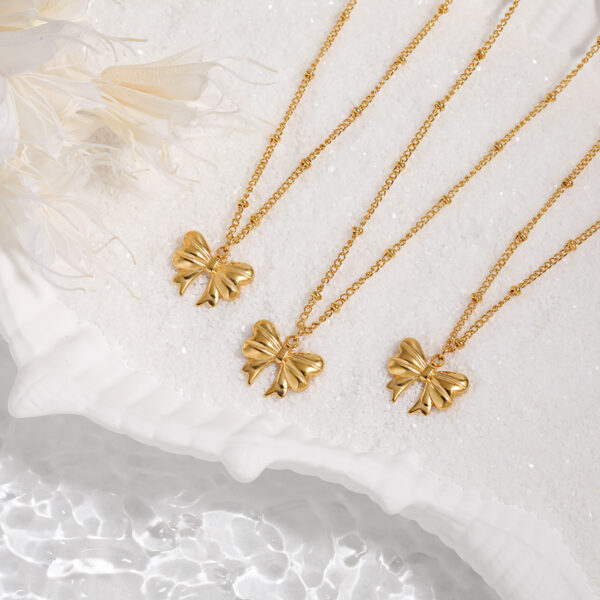 Wholesale Korean Style Ins Style Retro Minimalist Bow Necklace Women's Niche Cross-border Fashion Personalized Titanium Steel Bead Clavicle Chain