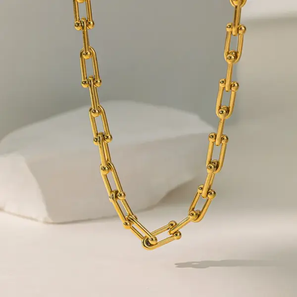 Wholesale 304 Stainless Steel U Shape PVD Coated 18K Real Gold Plated Elegant Simple Style Waterproof Non Tarnish Gold Bracelets Necklace