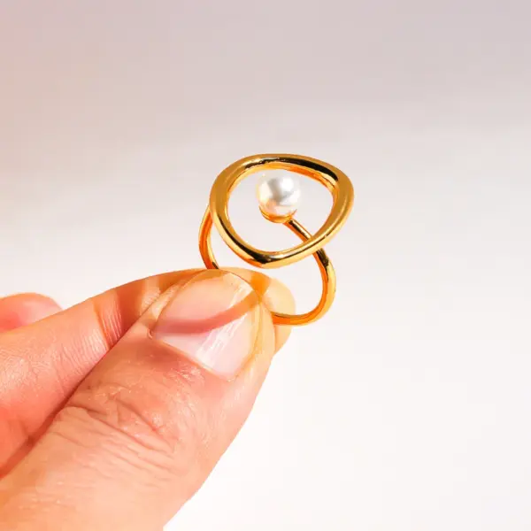 Women's Copper Brass Geometric Abstract Curve Pearl Rings Brass Jewelry