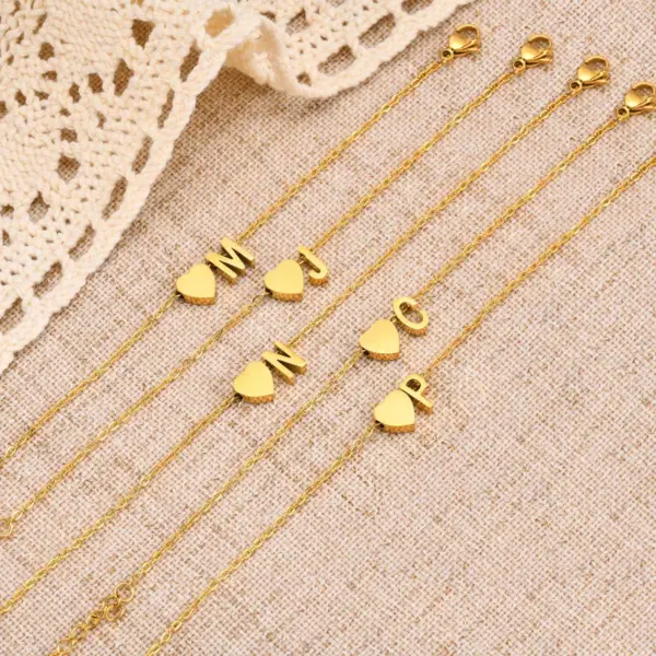 PVD Coated Real Gold Plated Letter Heart Shape 304 Stainless Steel Simple Style Waterproof Non Tarnish 304 Stainless Steel Bracelets