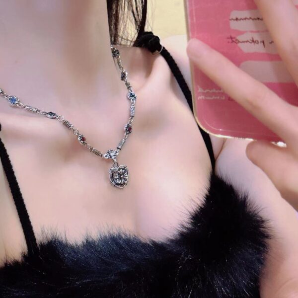 oly-ea61879bdeab03cede856c236fb74937 Wholesale Sweet cool style diamond-embedded lovely eight Awn star necklace female ins creative design sense clavicle chain Cold style sweater chain fashion