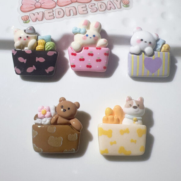 Wholesale Resin accessories diy accessories handmade material shoelace buckle hat mobile phone