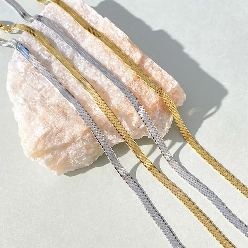 Wholesale PVD Coated Real Gold Plated 16K Gold White Gold Plated Gold Plating Solid Color 304 Stainless Steel Simple Style Waterproof Non Tarnish 304