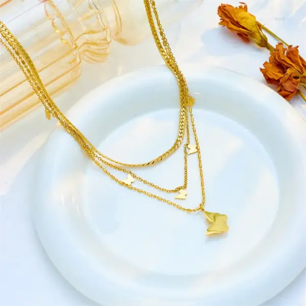 Wholesale PVD Coated 18K Gold Plated Butterfly 304 Stainless Steel Korean Style Waterproof Non Tarnish 304 Stainless Steel Layered Necklaces